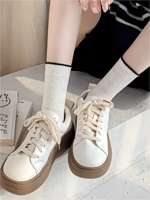Vớ phi hành đoàn họa tiết trái tim - Đen và trắng - Xem 2