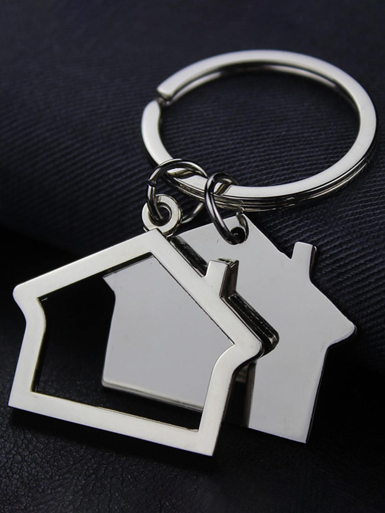 Modern House Home Keychain Metal Hollow Out Keyring For Men Women Bag Car Pendant Key Chain Lovely Present Gift Jewelry - Silver - View 1