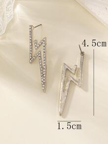 2pcs Rhinestone Lightning Decor Stud Earrings