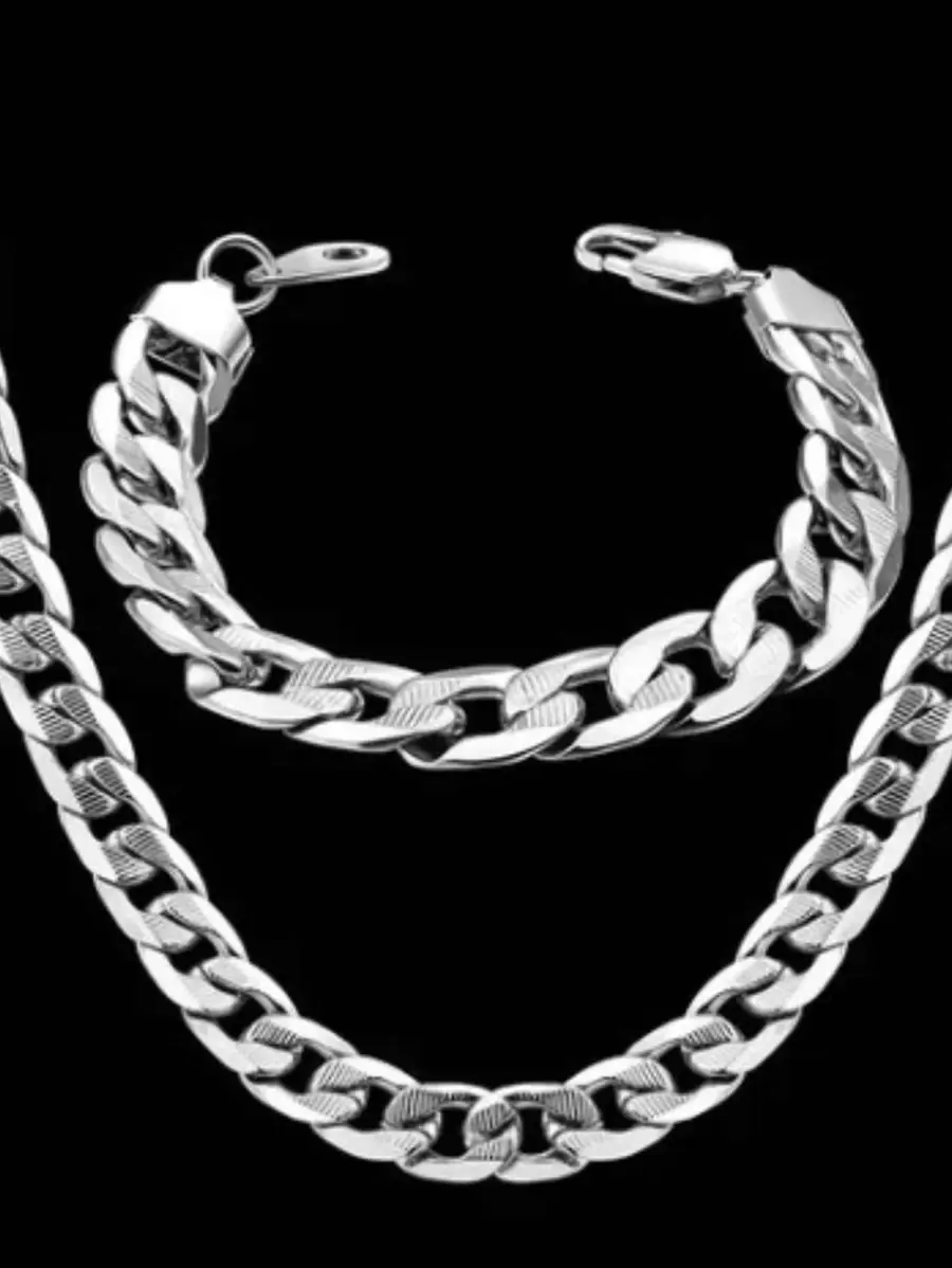 Chain Necklaces