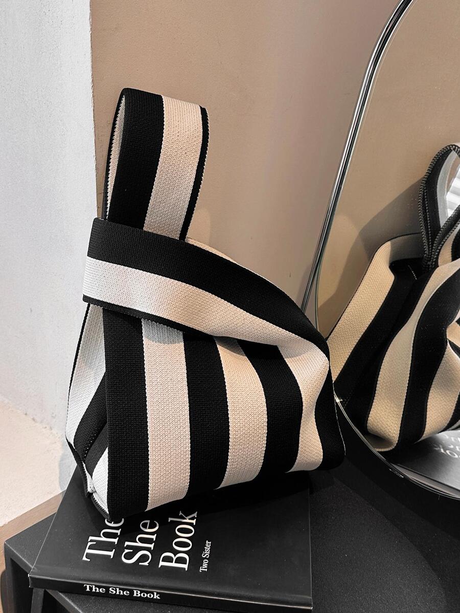 lulu kewen 1个打结钩编手提包，条纹图案，女士钩编手提包，托特包，涤纶材质，适合青少年、女士、女孩、学生、上班族，可用于购物、度假、旅行、聚会、工作、户外活动，可装手机、钥匙、硬币、小物件和其他个人物品，吸睛的夏季沙滩包，沙滩必备，沙滩用品和夏季必备单品，最热门的沙滩包 - 黑與白 - 查看 1