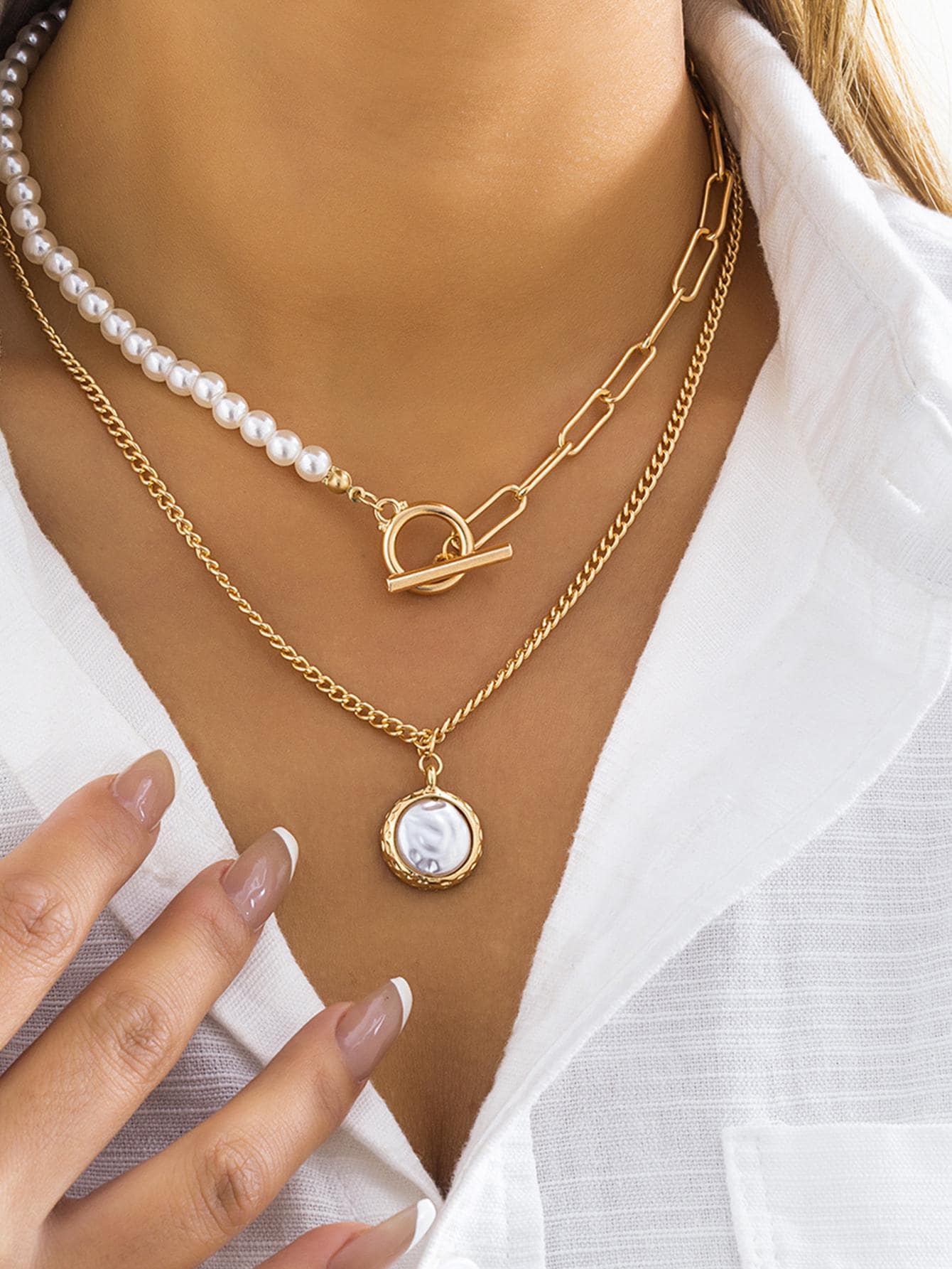 人造珍珠裝飾多層次項鍊 - 金色 - 查看 1