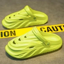 前衛洞洞鞋適用於男士質感紋理壓花剪裁設計洞洞鞋 - 綠色 - 查看 3