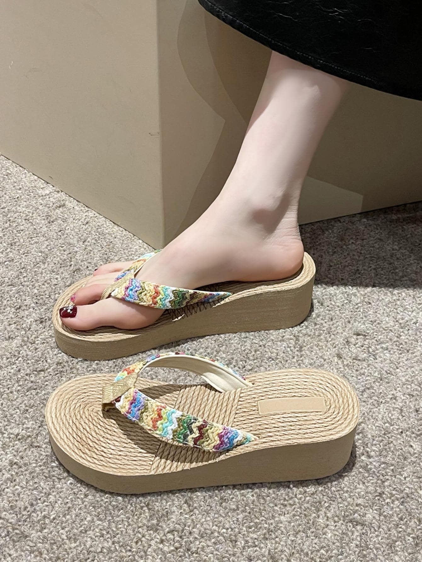 Women Chevron Pattern Sandals, Vacation Summer Fabric Toe Post Design Wedge Slide Sandals