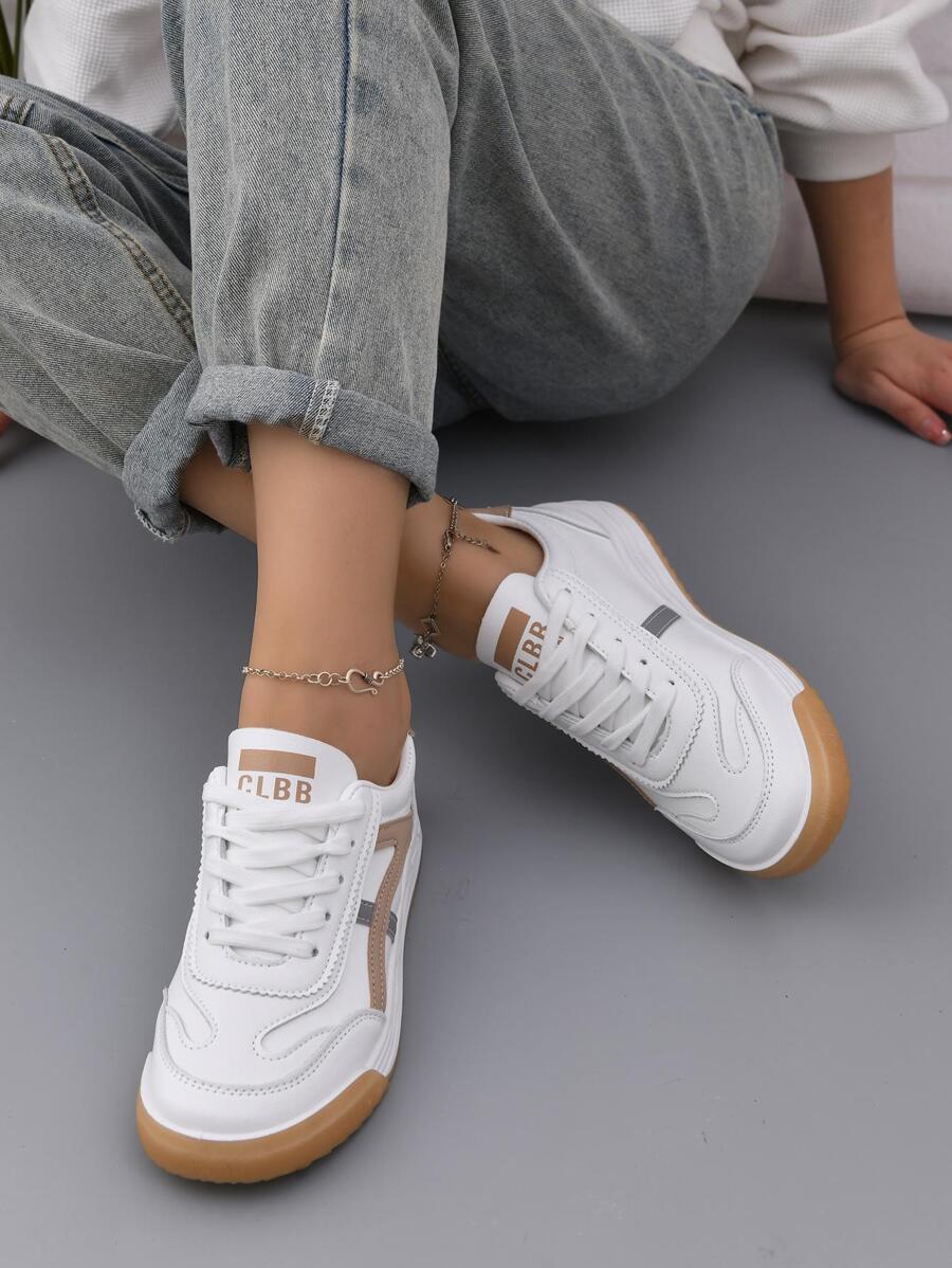 新款春季女士运动鞋真皮透气森林小白鞋平底防滑休闲鞋，棕色 PU 皮革纯色女士休闲运动鞋低帮 - 棕色 - 查看 1