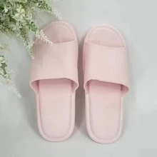 Preppy Slide cho nữ, Dép PVC một băng có họa tiết nổi - Hồng - Xem 6