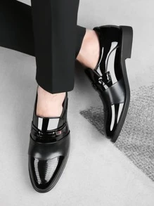 男士金屬裝飾人造皮革時尚男士正裝鞋黑色