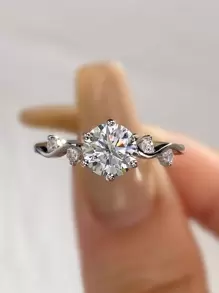 Newsoul 1只時尚原創1ct閃亮莫桑石白晶石圓形訂婚婚禮戒指,925純銀訂婚鑽石戒指紀念日禮物,奢華精美珠寶新娘飾品