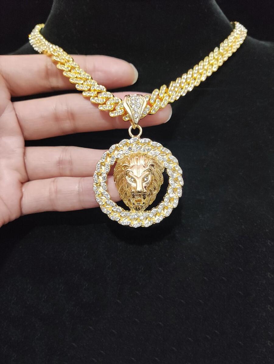 Collar con dije de cabeza de león con diamantes de imitación para hombre para decoración diaria para una apariencia elegante - Amarillo Oro - Ver 1