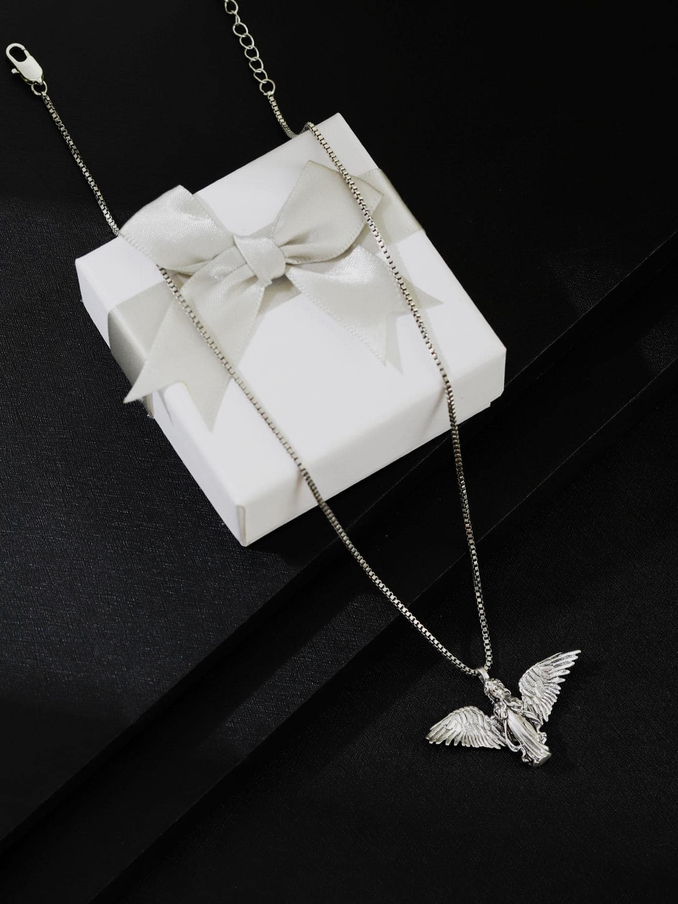 1 件時尚嘻哈復古天使翅膀和吊墜朋克酷項鍊 - 復古銀色 - 查看 1