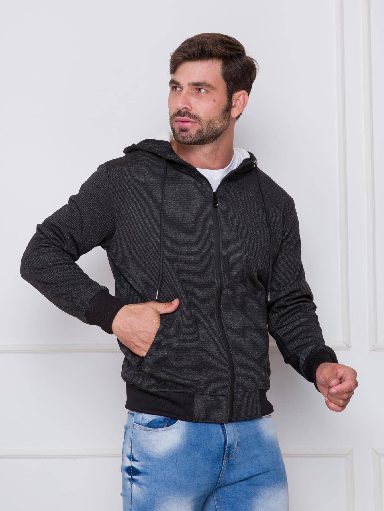 Men Sweatshirts - 黑色 - 查看 1