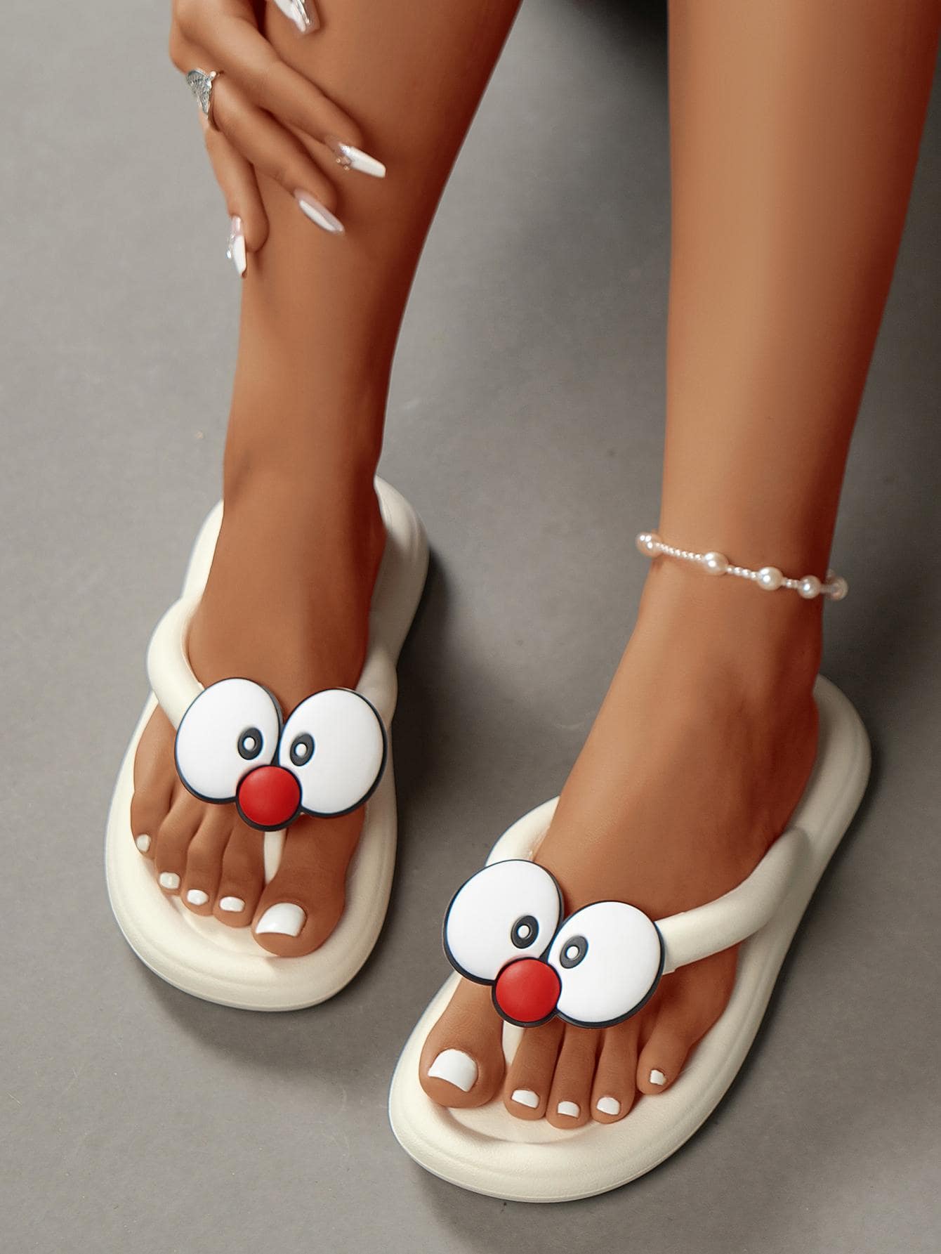 時尚白色拖鞋適用於女士卡通圖案人字拖