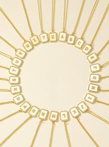 1 cái Chi tiết chữ cái Vòng cổ chuỗi mặt dây chuyền vuông - Nhiều màu - Xem 1