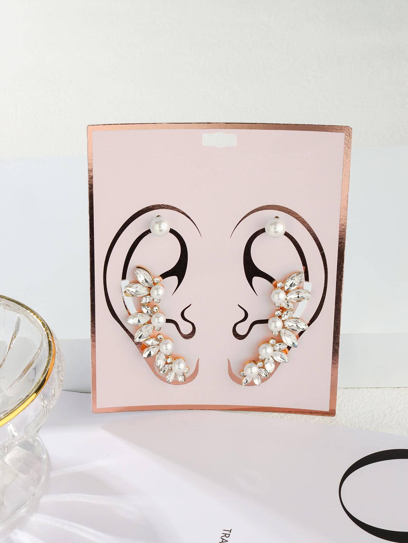 1 đôi bông tai trang trí ngọc trai giả & 1 đôi bông tai - Nhiều màu - Xem 1