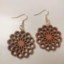 木頭花耳墜 - 棕色 - 查看 4