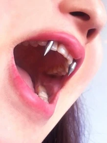 圓錐裝飾牙套飾品 - 銀色 - 查看 1