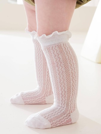 1雙白色夏季網公主風小腿中部設計女嬰襪子