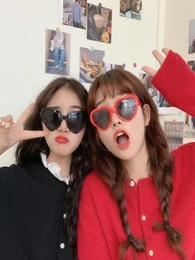 4 Chiếc Kính Dự Tiệc Thiết Kế Trái Tim, Kính Mát Tình Yêu Hiện Đại Cho Trang Trí Tiệc Kỷ Niệm Ngày Cưới, Sinh Nhật - Nhiều màu - Xem 8