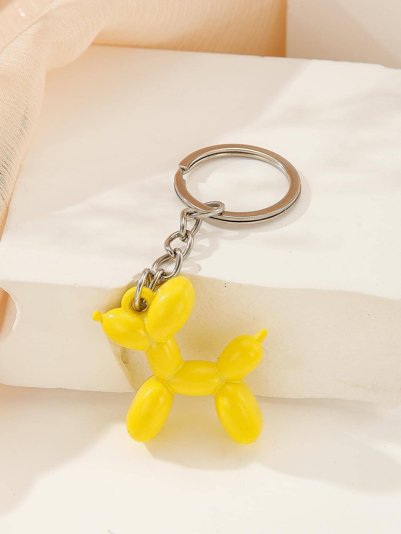 卡通狗吊墜鑰匙圈 - 黃色 - 查看 1