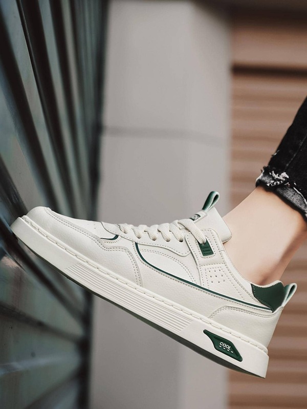 Men Letter Patch Decor Lace Up Front Sneakers, Sporty Outdoor Skate Shoes