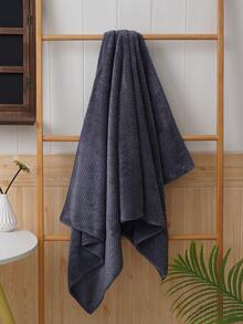 3/1件装珊瑚绒菠萝图案纯色浴巾或手巾，薄绒吸水柔软，珊瑚绒舒适柔软吸水速干菠萝格子干发巾、面巾、手巾，适合成人、情侣居家日常使用，1件装浴巾/沙滩巾/淋浴巾，适用于美容院、酒店、运动、家居用品、毛巾、护肤浴巾 - 深灰色 - 查看 5