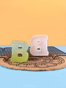 Khuôn nến thiết kế chữ cái 1 cái - trắng - Xem 1