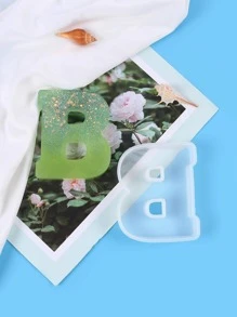 Khuôn nến thiết kế chữ cái 1 cái - trắng - Xem 2