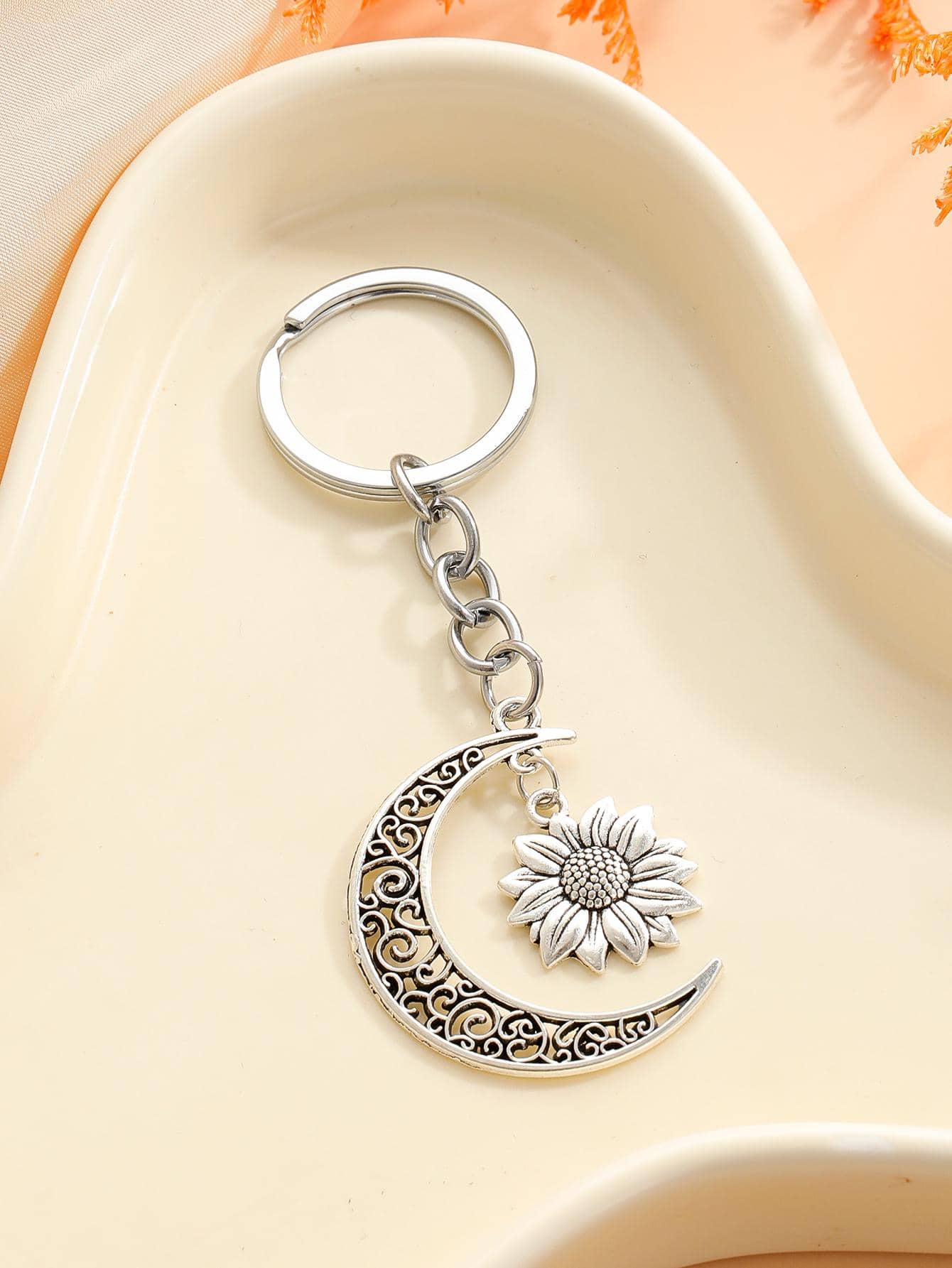 1入組女士向日葵和月亮墜飾時尚鑰匙圈適用於鑰匙裝飾用品 - 復古銀色 - 查看 1