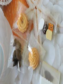 100入組7*7CM自密封包特色可愛卡通雪花主題,理想適用於存儲烤商品或者配件