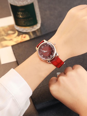 YILEIQI Round Pointer Quartz Watch