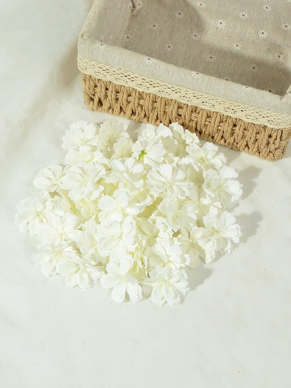 30 pièces Mini têtes de fleurs de marguerite artificielles en soie pour la décoration de la maison, la décoration de mariage, l'artisanat, les couronnes, les cadeaux, les accessoires, la décoration d'automne