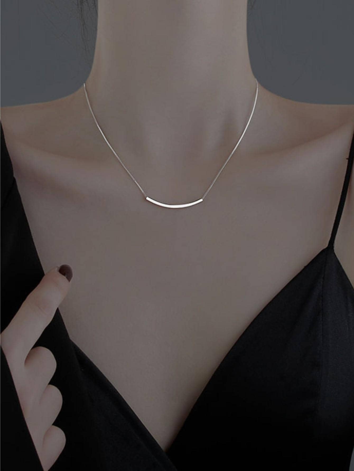 Collar de cadena minimalista
