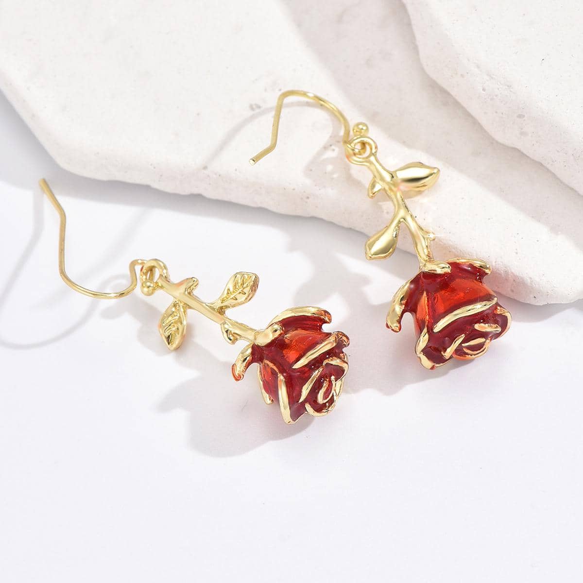 1 对浪漫可爱耳环金属玫瑰花红色珐琅创意朋克吊坠耳环适合节日派对约会情人节、妈妈、母亲、母亲节、礼物 - 紅色 - 查看 3