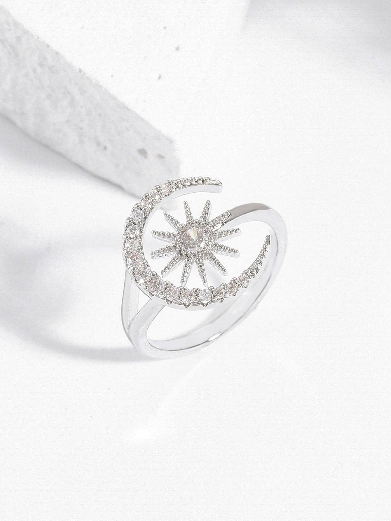 方晶鋯石月亮和星星裝飾戒指 - 銀色 - 查看 1