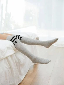 1對幼兒條紋和字母設計過膝高襪,足球運動裝扮長襪,適合兒童學生和青少年 - 灰色 - 查看 3