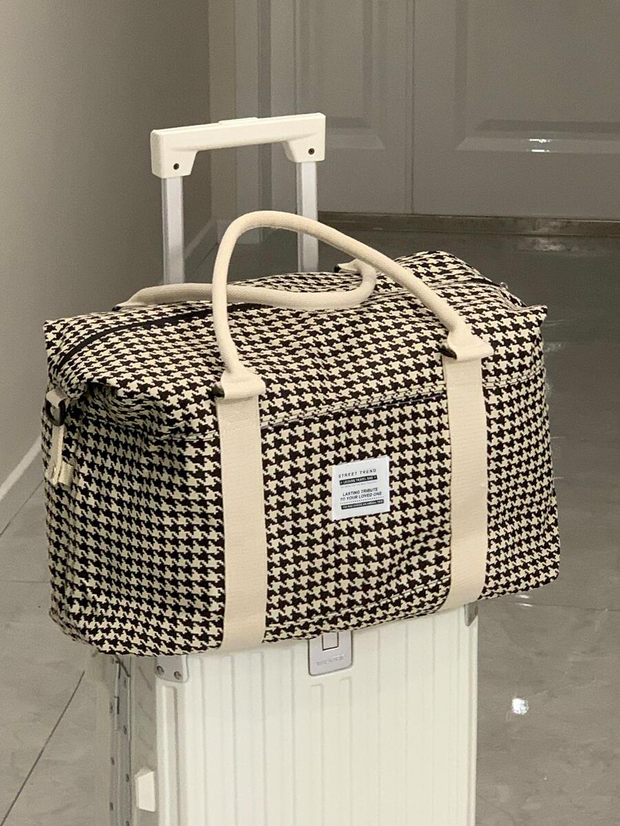 Oversized Travel Bag Houndstooth Pattern Letter Patch Decor Wet Dry Pocket Traveling Bag Plaid Beach Bag For Summer Travel Essentials For Holiday Summer Accessories For Vacation Travel Organizer Hospital Bag Travel Accessories For Camp For Suitcase Overnight Bag Gym Bag Duffle Bag Weekend Bag Duffel Bag For Luggage Carry On Bag College Bag Luggage Bags Weekender Bag Winter Bag For School School Accessories School Stuff