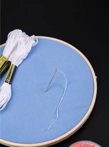 5 Pcs/Set White Embroidery Floss (Each Floss Has 6 Strands, 8 Meters Per Strand) + 1 Pc Wax Ball