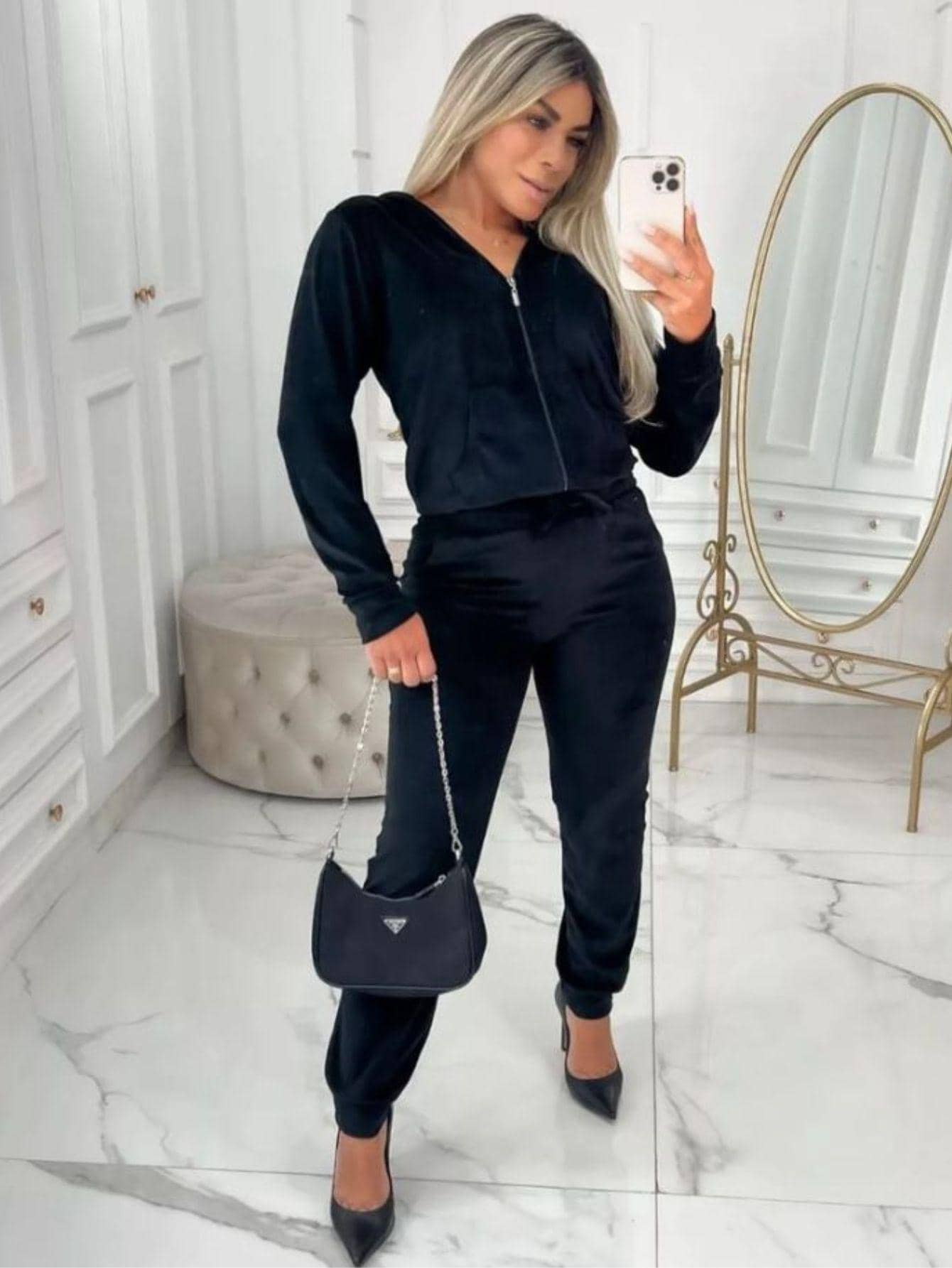 Women Two-piece Outfits - 黑色 - 查看 1