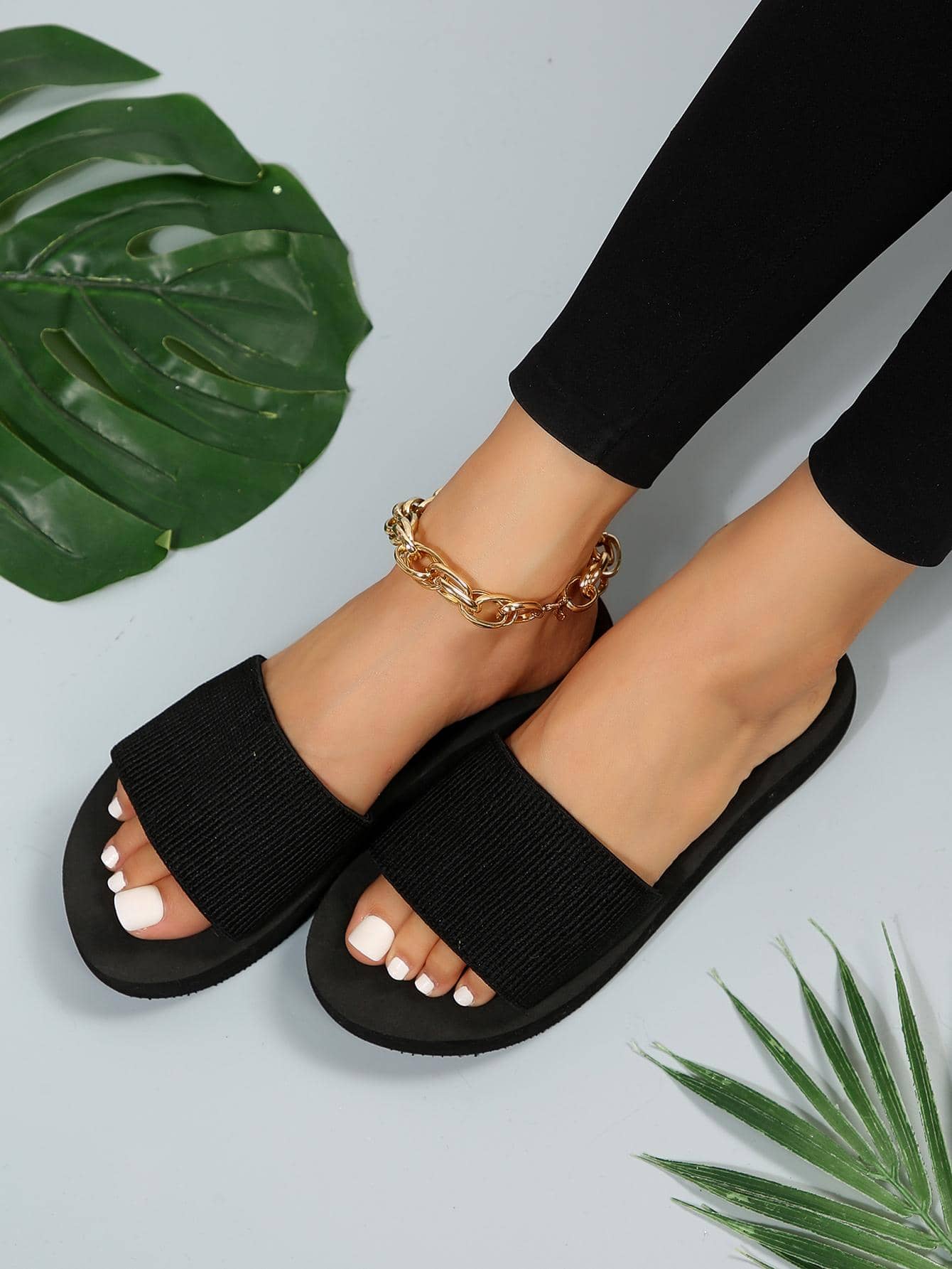 Women's Summer Outdoor Breathable Comfortable Lightweight Beach Hiking Camping Sandals - Black - View 1