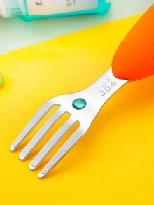 1set Carrot Shaped Spoon & Fork, Modern Portable Spoon & Fork Set For Home - Green - View 3