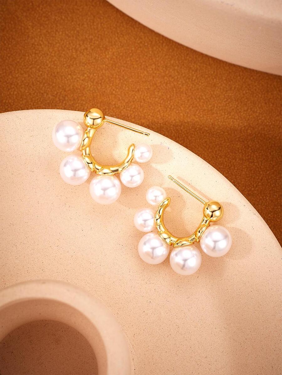 Faux Pearl Decor Hoop Earrings - Gold - View 1
