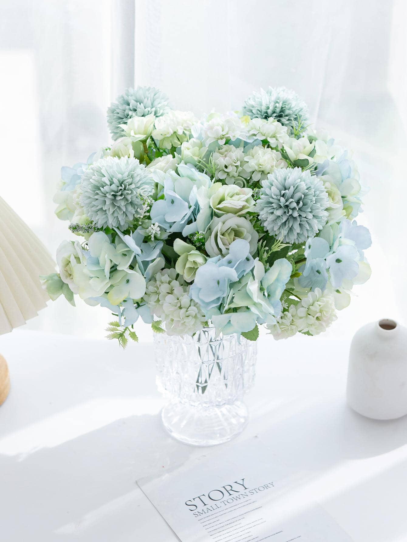 1pc Artificial Flower Bouquet - Green - View 1