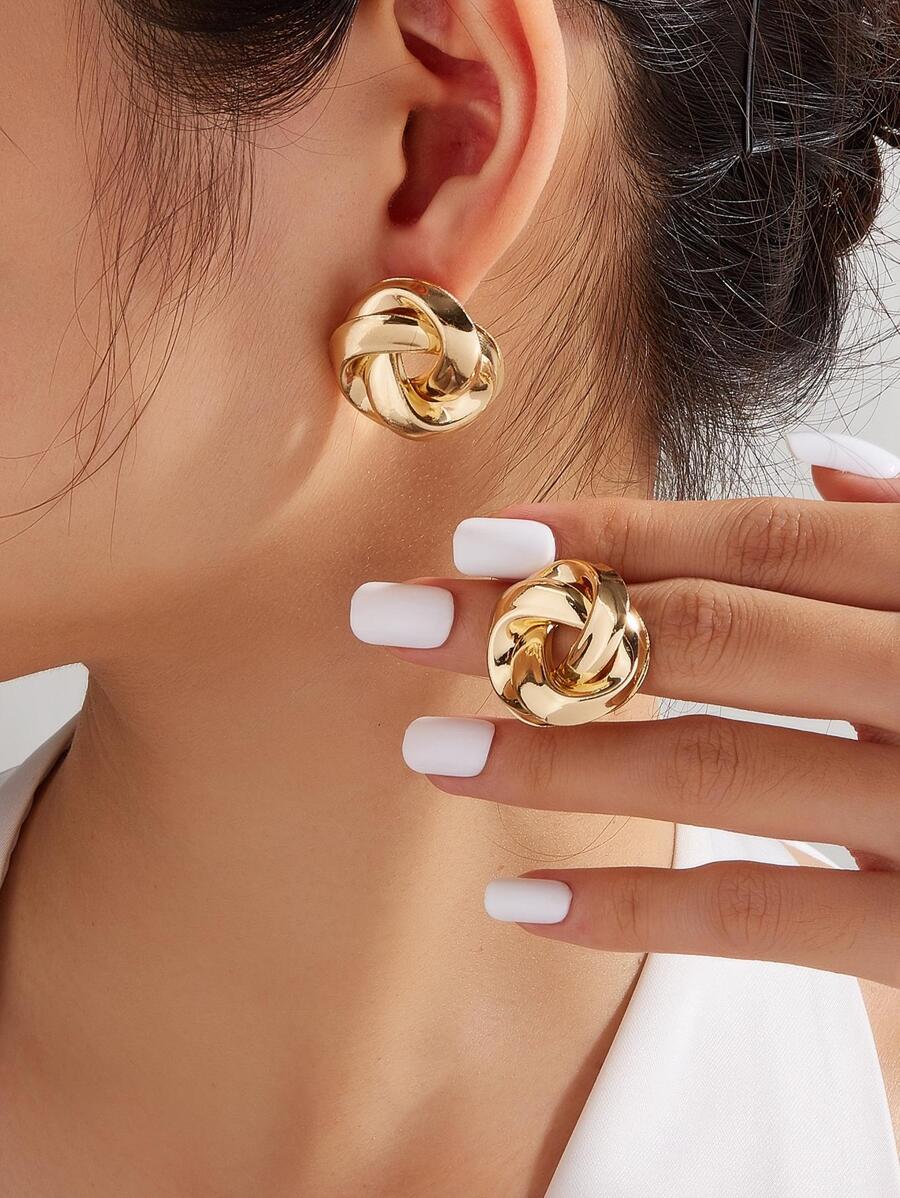 1pair Fashionable Twist Design Stud Earrings For Women For Daily Decoration