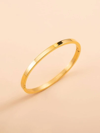 Stainless Steel Bracelet Unisex Simple Oval Shape Shiny Bangle With Clasp (for Women)