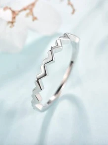 Wavy Design Sterling Silver Ring - Silver - View 4