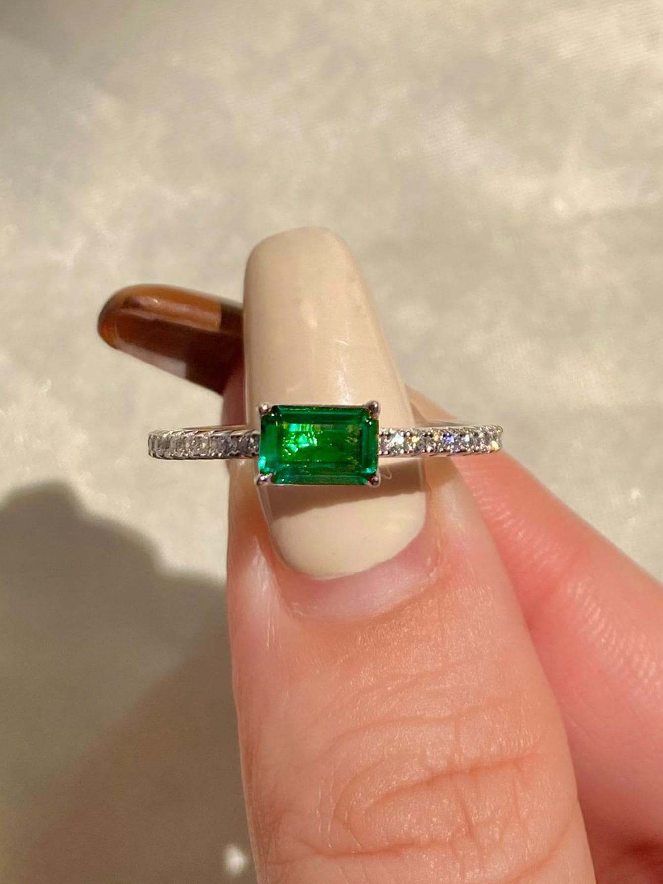 ESBERRY 1 Chiếc Nhẫn Cưới Màu Xanh Ngọc Lục Bảo Lấp Lánh Cao Cấp Cho Nữ S925 Sterling Bạc Vintage Promise Ring Nhẫn Vĩnh Cửu Món Quà Trang Sức Cao Cấp Cho Tiệc Hẹn Hò - Bạc - Xem 1