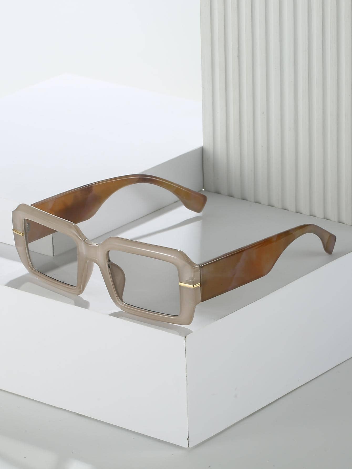 1 chiếc kính vuông Unisex màu kẹo Y2K thời trang đường phố cổ điển mát mẻ cho kỳ nghỉ hè trên bãi biển, ngoài trời, du lịch - Màu Xám nhạt - Xem 1