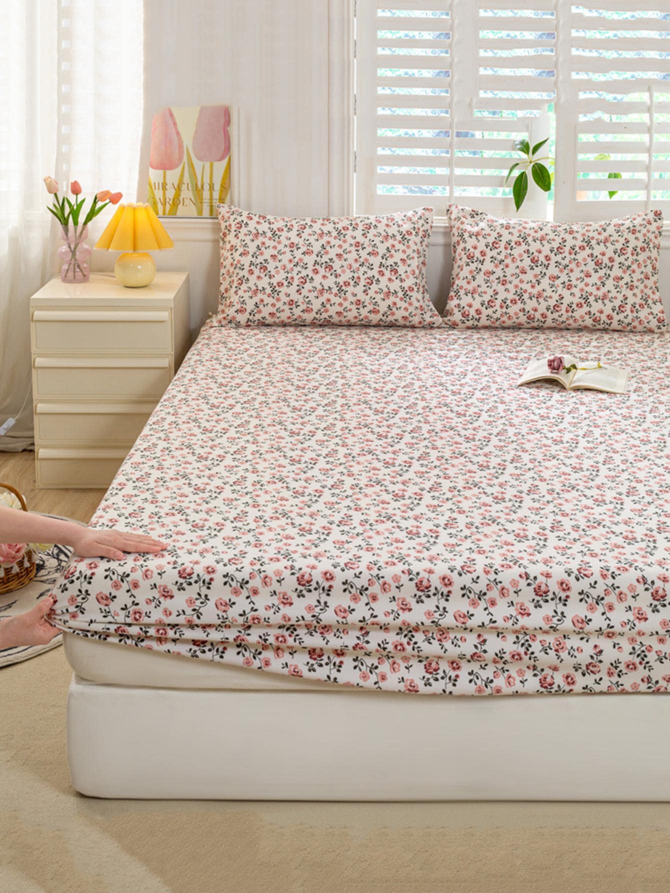 1pc Flower Pattern Fitted Sheet, Modern Fabric Fitted Bottom Sheet For