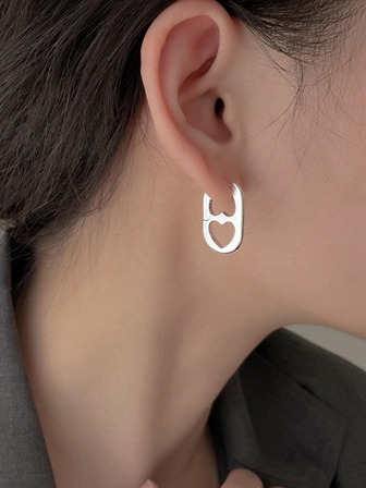 1pair Fashionable Hollow Heart Hoop Earrings For Women For Daily Decoration Valentines,Mom,Mother,Mother's Day,Gift