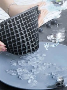 1pc Optional Color Silicone Ice Tray With 160 Mini Cubes & Easy Release Mould For Crushed Ice And Ice Sand